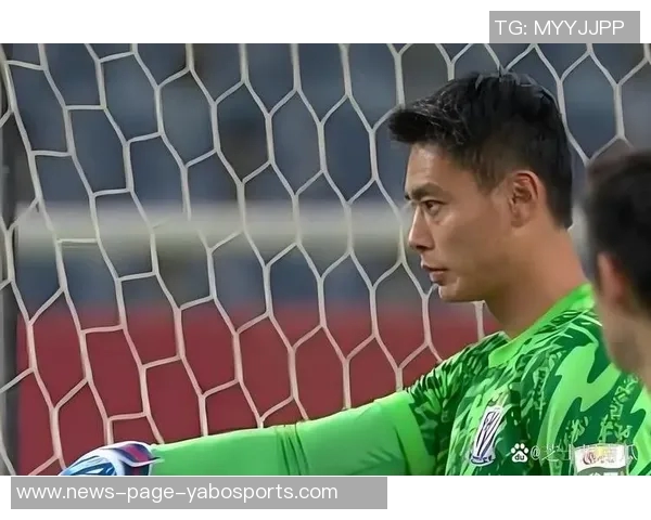 文宣民近距离单刀突袭被薛庆浩神勇扑出引发热议太下饭了 文宣民近距离单刀突袭被薛庆浩神勇扑出引发热议太下饭了