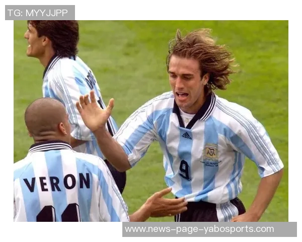 拉普拉塔大学生发声支持贝隆及全体球员坚决反对处罚决定 拉普拉塔大学生发声支持贝隆及全体球员坚决反对处罚决定